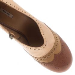مملوكة مسبقًا Miu Miu Beige Patent Leather Brogue Pumps Size 38
