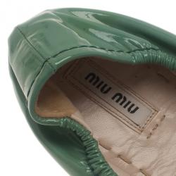 Pre Owned Miu Miu Green Patent Leather Jeweled Ballet Flats Size 41