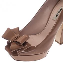 مملوكة مسبقًا Miu Miu Nude Patent Bow Peep Toe Platform Pumps Size 38.5