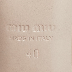 مملوكة مسبقًا Miu Miu Beige Patent Leather Crystal Embellishment Mule Sandals Size 40