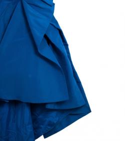 مملوكة مسبقًا Monique Lhuillier One Shoulder Silk Gown S