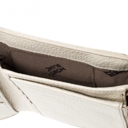 Pre Owned Montblanc Off White Leather Strarisma Compact Wallet 