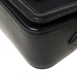 مملوكة مسبقًا Love Moschino Black Faux Leather Crossbody Bag