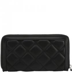 Pre Owned Love Moschino Black Quilted Faux Leather Studded Zip Around Wallet