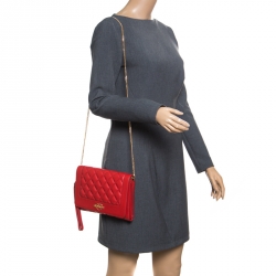 Pre Owned Love Moschino Red Quilted Leather Wristlet Chain Clutch Bag