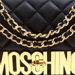 مملوكة مسبقًا Moschino Black Quilted Leather Logo Flap Shoulder Bag