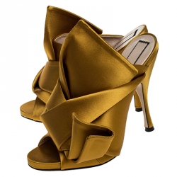 N°21 Mustard Yellow Satin Ronny Pleated Mules Size 39