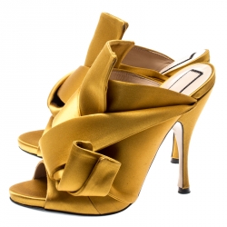 N°21 Mustard Yellow Satin Ronny Pleated Mules Size 37.5