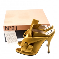 N°21 Mustard Yellow Satin Ronny Pleated Mules Size 37.5