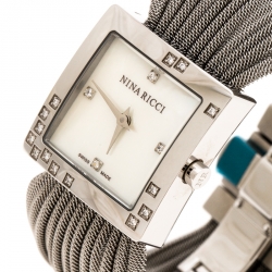 Pre Owned Nina Ricci White Mother of Pearl Stainless Diamonds N019.12 Women's Wristwatch 24 mm