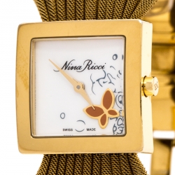 Pre Owned Nina Ricci Mother of Pearl Gold Plated Stainless Steel NO19.42 Women's Wristwatch 24 mm