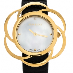 Pre Owned Nina Ricci Mother of Pearl Gold Tone Stainless Steel Flower NO63004SM Women's Wristwatch 38 mm