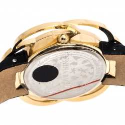 Pre Owned Nina Ricci Mother of Pearl Gold Tone Stainless Steel Flower NO63004SM Women's Wristwatch 38 mm