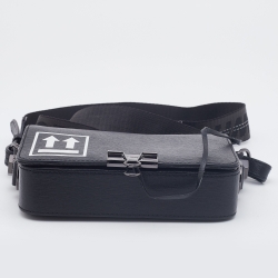 Pre Owned Off-White c/o Virgil Abloh Black Leather Mini Arrow Logo Flap Shoulder Bag