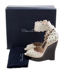 Pre Owned Oscar de la Renta Off-White Laser Cut Leather Hariet Wedge Sandals Size 39