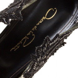 Pre Owned Oscar de la Renta Black Patent Leather and PVC Alyssa Embroidered Pumps Size 38