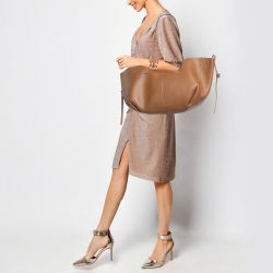 مملوكة مسبقًا Polene Brown Leather Cyme Hobo