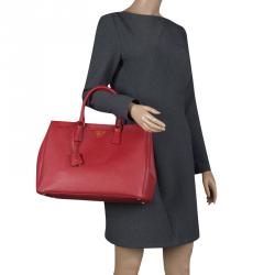 Pre Owned Prada Red Saffiano Lux Leather Large Double Zip Tote
