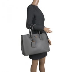 Pre Owned Prada Grey Saffiano Cuir Leather Double Handle Tote