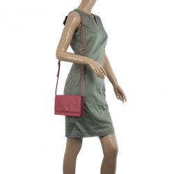 مملوكة مسبقًا Prada Pink Saffiano Crossbody Convertible Clutch