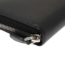 Pre Owned Prada Black Saffiano Leather Zip Around Wallet
