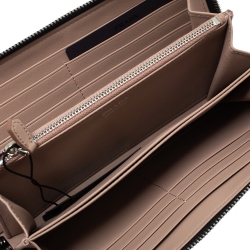 Pre Owned Prada Black Saffiano Leather Zip Around Wallet