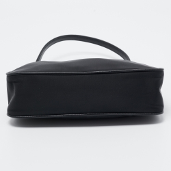 Pre Owned Prada Black Nylon Mini Re-Edition 2005 Shoulder Bag