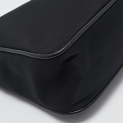 Pre Owned Prada Black Nylon Mini Re-Edition 2005 Shoulder Bag