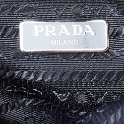 Pre Owned Prada Black Nylon and Leather Re-Edition 2005 Shoulder Bag