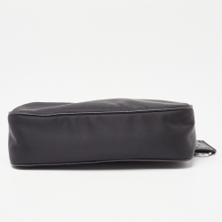 Pre Owned Prada Black Nylon and Leather Re-Edition 2005 Shoulder Bag