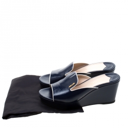Pre Owned Prada Navy Blue Saffiano Patent  Leather Wedge Slide Sandal Size 38.5