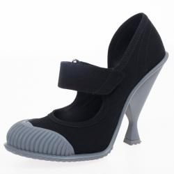 مملوكة مسبقًا Prada Black Extended Cap-Toe Mary Jane Pumps Size 38.5
