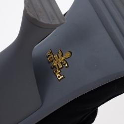 مملوكة مسبقًا Prada Black Extended Cap-Toe Mary Jane Pumps Size 38.5