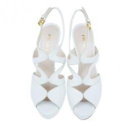 مملوكة مسبقًا Prada White Leather Strappy Platform Sandals Size 40