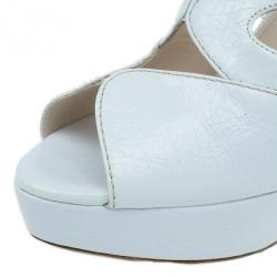 مملوكة مسبقًا Prada White Leather Strappy Platform Sandals Size 40