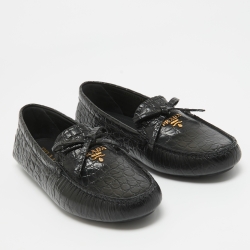 مملوكة مسبقًا Prada Black Alligator Slip On Loafers Size 38
