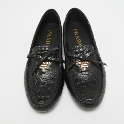 مملوكة مسبقًا Prada Black Alligator Slip On Loafers Size 38