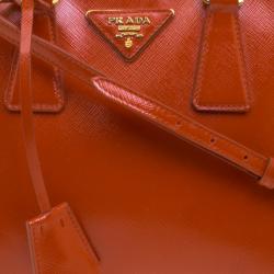Pre Owned Prada Orange Saffiano Vernic Leather Small Promenade Crossbody Bag