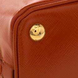 Pre Owned Prada Orange Saffiano Vernic Leather Small Promenade Crossbody Bag