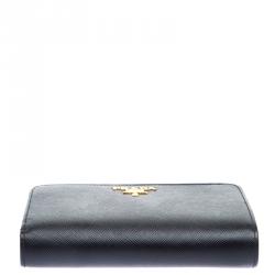 Pre Owned Prada Black Saffiano Metal Leather Zippy Wallet