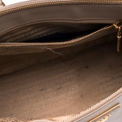 Pre Owned Prada Beige Saffiano Lux Leather Double Zip Tote