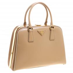 Pre Owned Prada Beige/Caramel Patent Leather Pyramid Frame Top Handle Bag