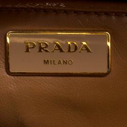 Pre Owned Prada Beige/Caramel Patent Leather Pyramid Frame Top Handle Bag