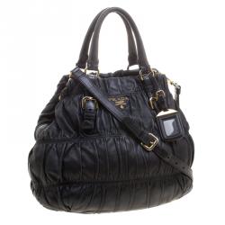 Pre Owned Prada Black Nappa Gaufre Leather Shopping Tote