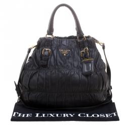 Pre Owned Prada Black Nappa Gaufre Leather Shopping Tote