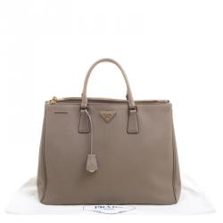 Pre Owned Prada Beige Saffiano Lux Leather Executive Double Zip Tote