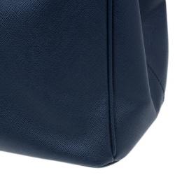 مملوكة مسبقًا Prada Navy Blue Saffiano Lux Tote