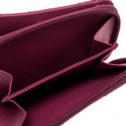 Pre Owned Prada Fuschia Tessuto Impuntu Compact Wallet