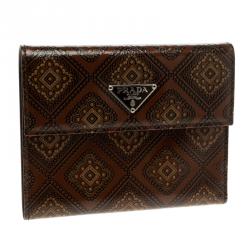 Pre Owned Prada Brown Printed Glossy Leather Compact Wallet