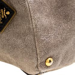 Pre Owned Prada Beige Talco Craquele Leather Large Studded Bauletto Tote